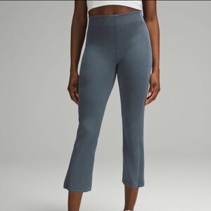 Lululemon ribbed softstreme cropped Pants